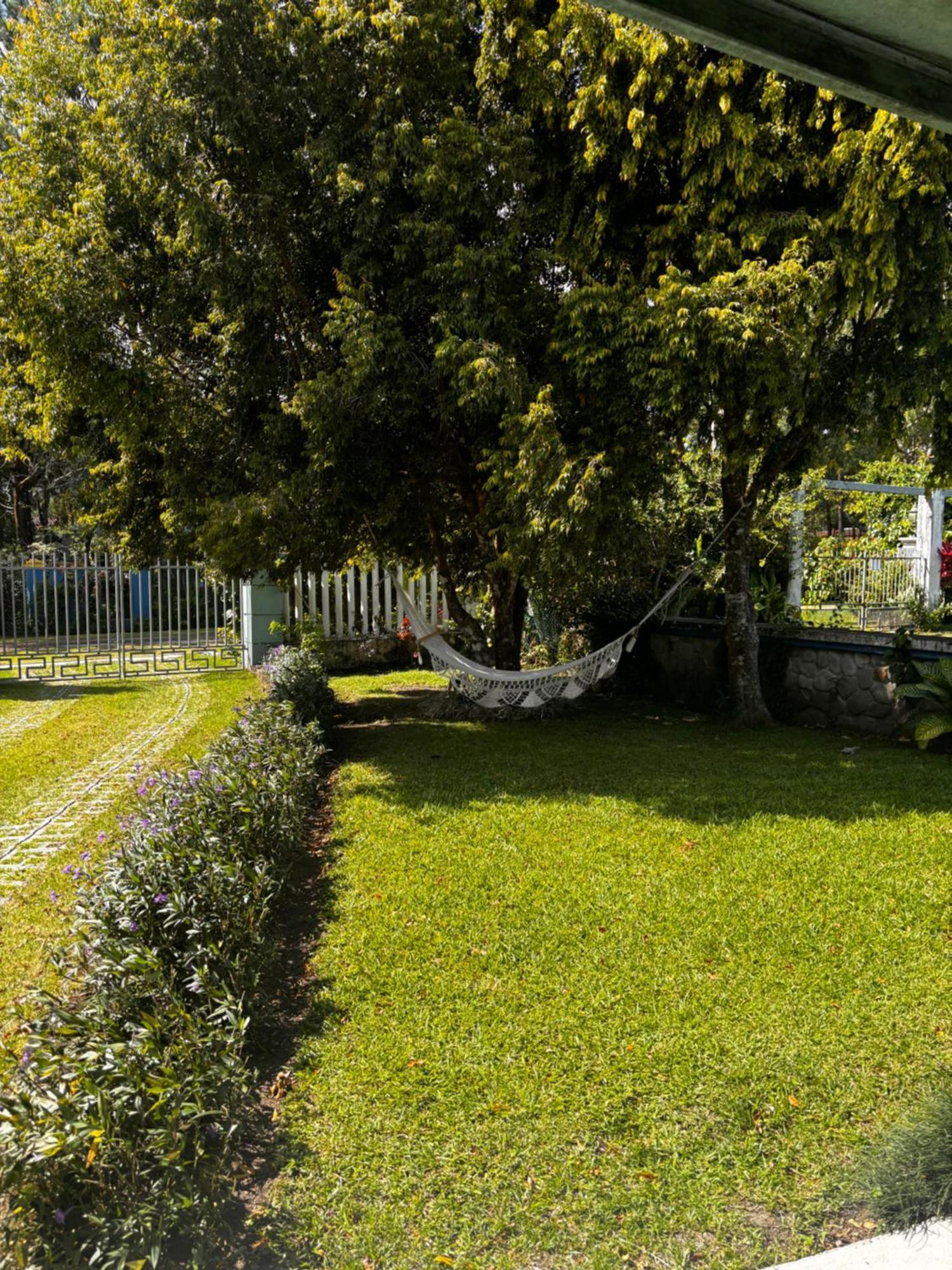 La Maison D' Ivonne Antón Esterno foto