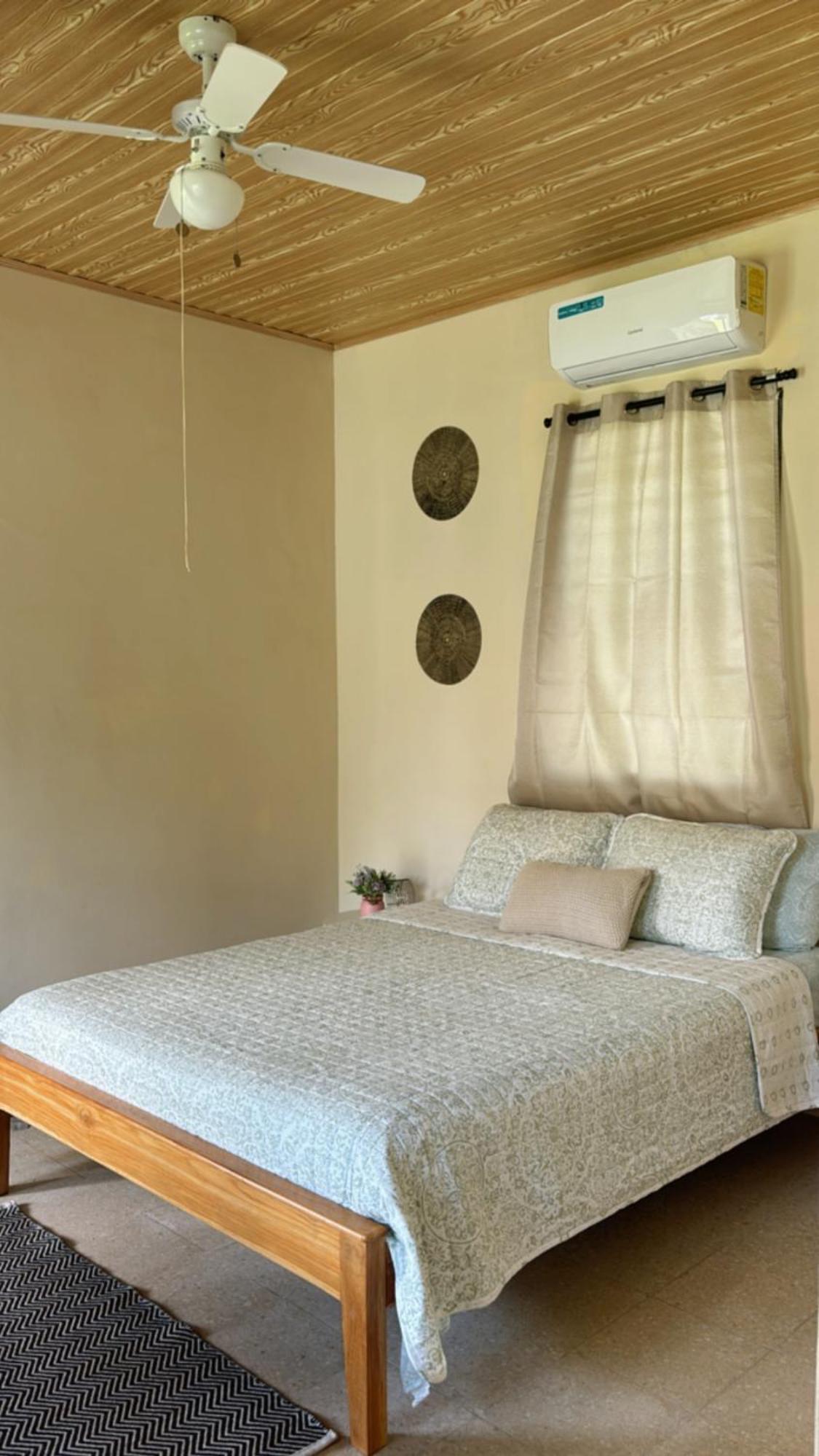 La Maison D' Ivonne Antón Esterno foto